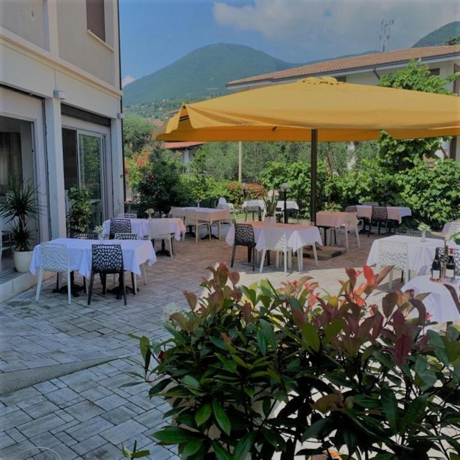 Hotel Lorena Toscolano-Maderno Esterno foto