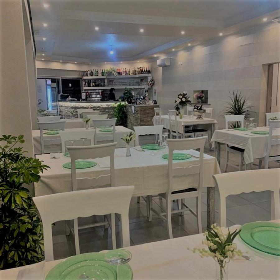 Hotel Lorena Toscolano-Maderno Esterno foto