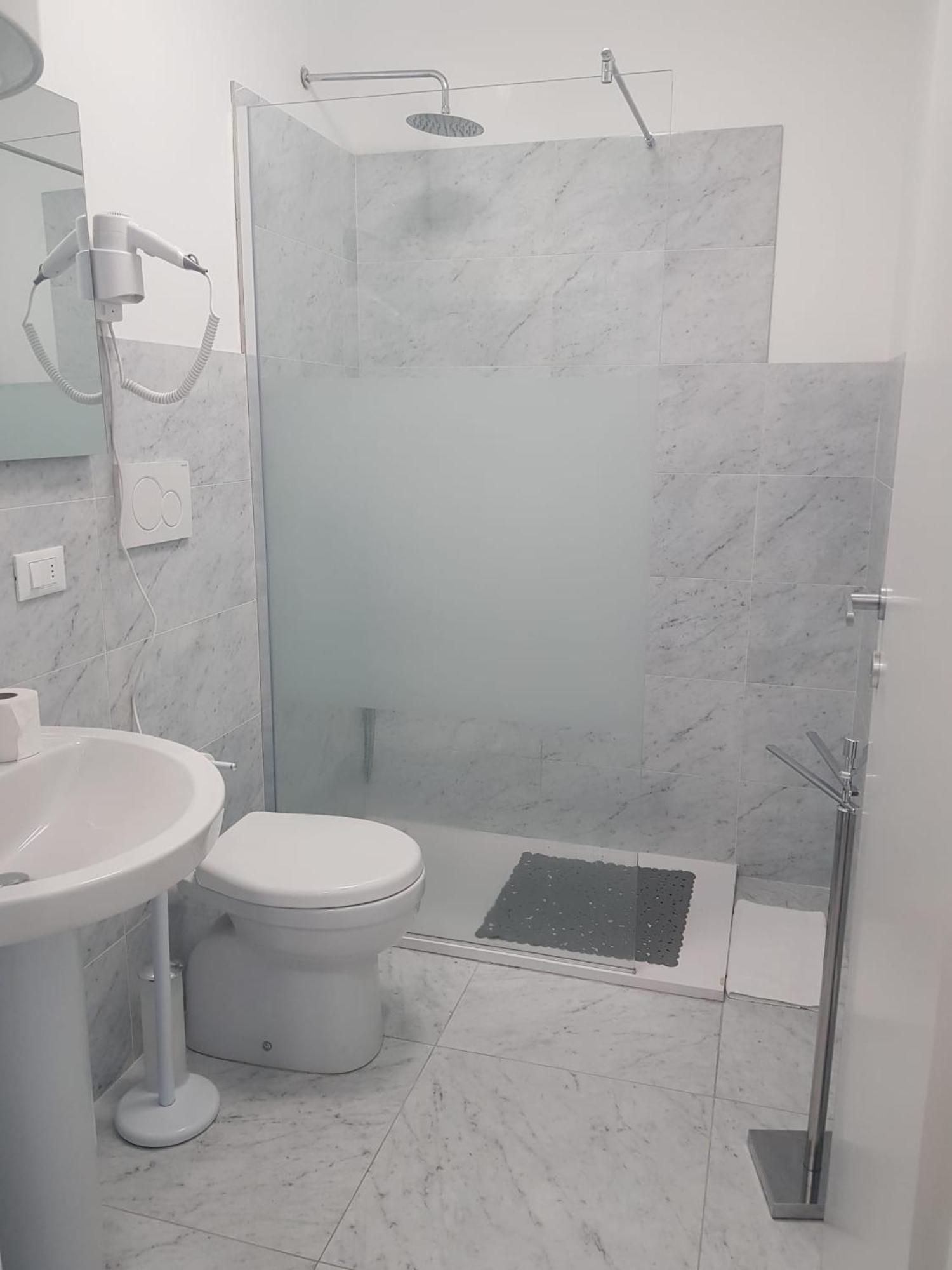 Hotel Lorena Toscolano-Maderno Esterno foto